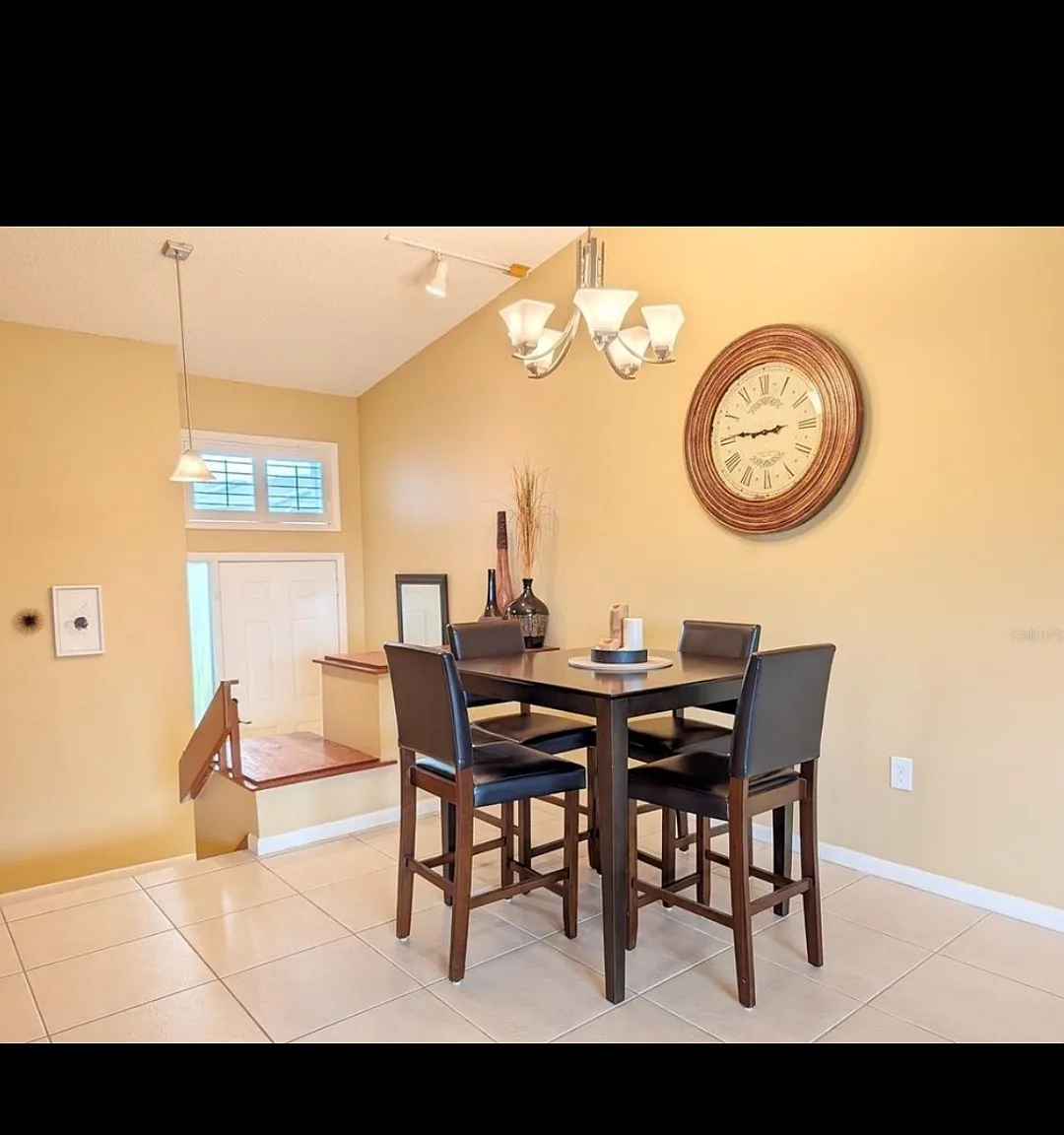 2 bed, 1235 sqft, $1,800 — Photo 4