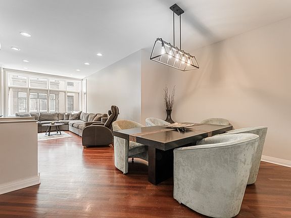 Living room dining room