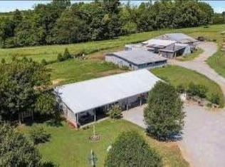 2975 Bethlehem Church Rd, Mount Hermon, KY 42157