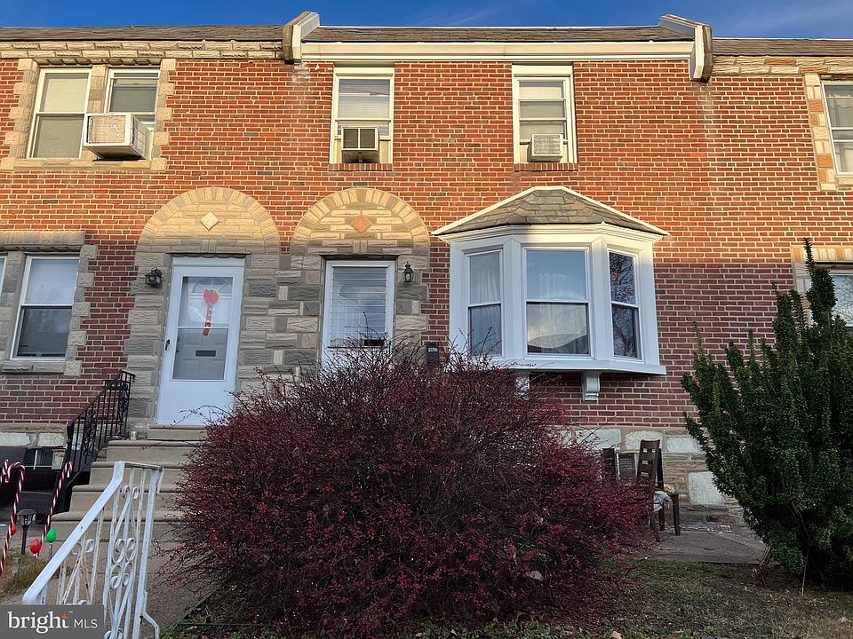 1st image of 4021 Oakmont St
