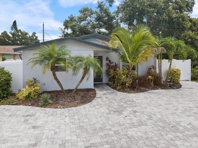 1041 S Tuttle Ave, Sarasota, FL, 34237