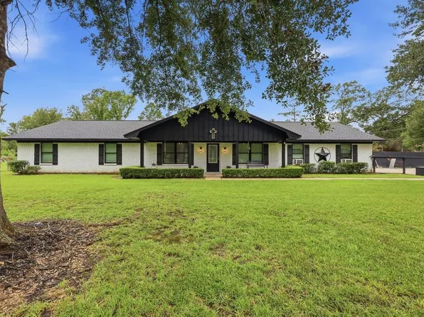 275 Lawrence Ln, Vidor, TX 77662