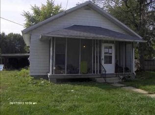 1905 E 16th St, Muncie, IN 47302