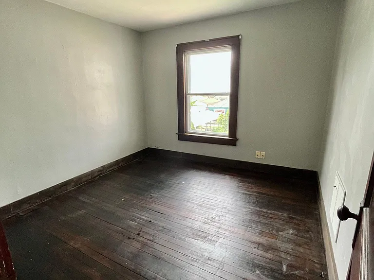 406 Hanford St — Photo 13