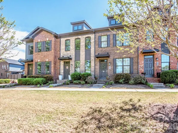308 Linestowe Dr, Stanley, NC 28012