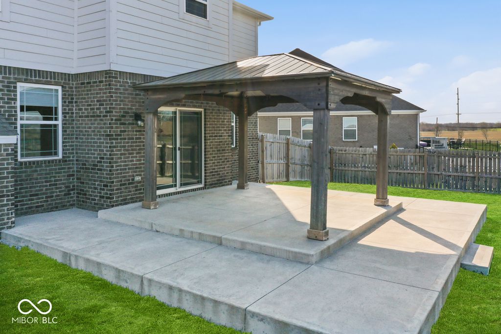 106 Sedona Dr, Bargersville, IN - View 5