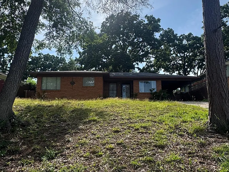 4 Alameda Dr — Photo 2