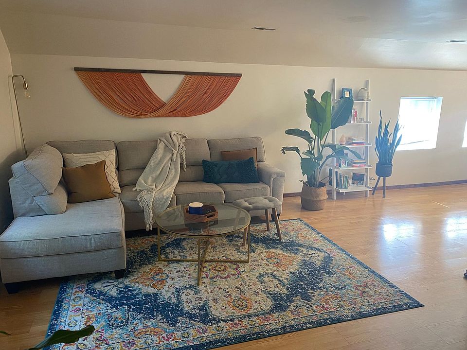 1st image of 5122 N Lotus Ave