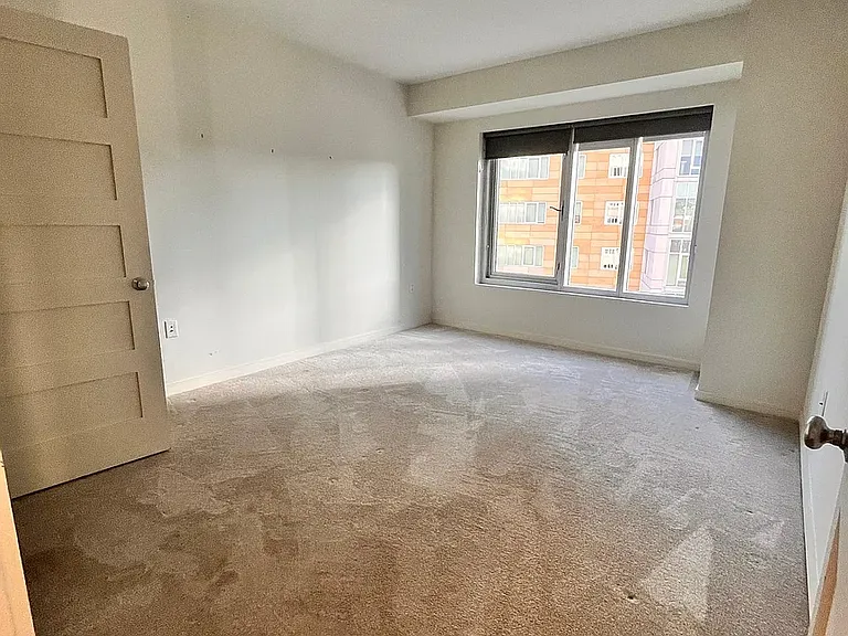 100 Exchange St #806 — Photo 12