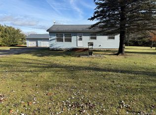 5976 Falkenbury Rd, North Branch, MI 48461