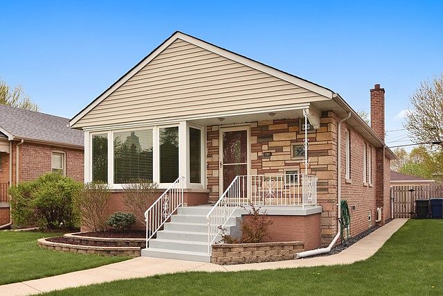 1st image of 9516 S Avers Ave