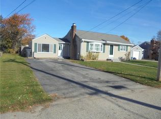 69 Blanchard Ave, Warwick, RI 02888