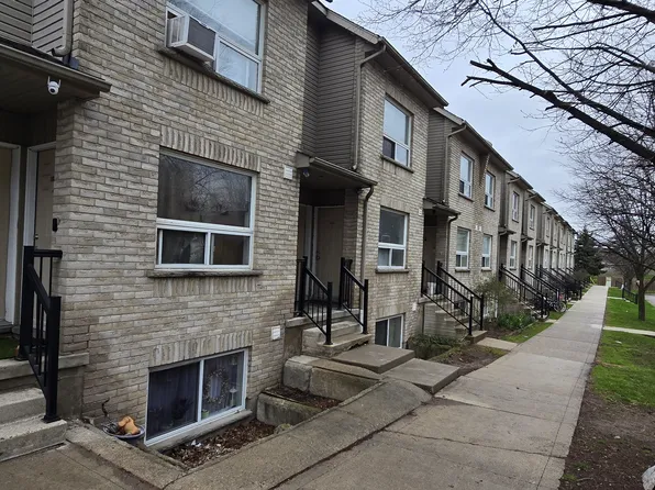 144 Highland Rd W, Kitchener, ON