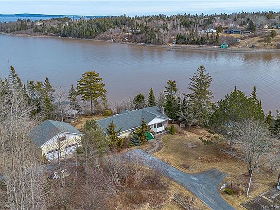2nd image of 1527 Lorneville Rd