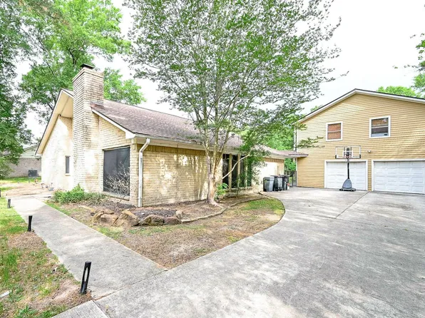 2407 Fawnwood Ln, Spring, TX 77386