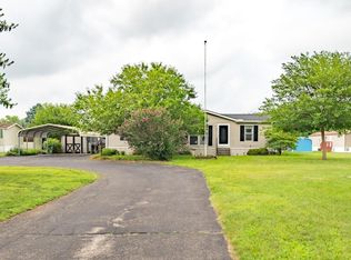 180 Oak Mnr, Ashville, OH