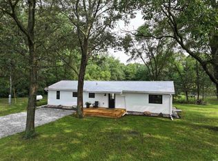 13054 W 300 N, Medaryville, IN 47957