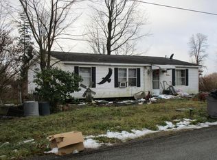 2226 Porter Rd, Dayton, PA 16222