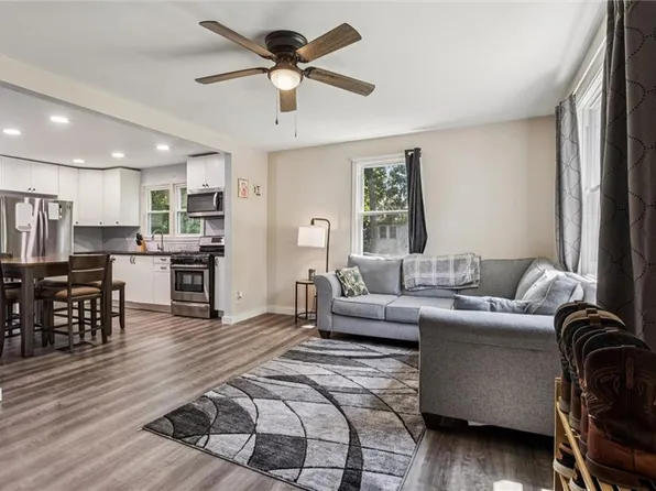 222 Charles Ave, Portsmouth, VA 23702