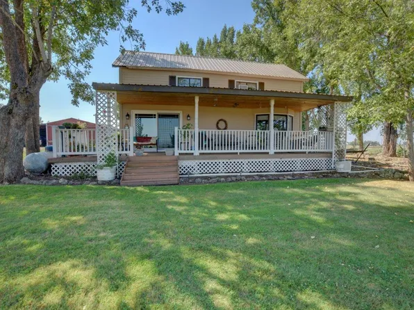 3760 Alta Vista Rd, Eagle Point, OR 97524