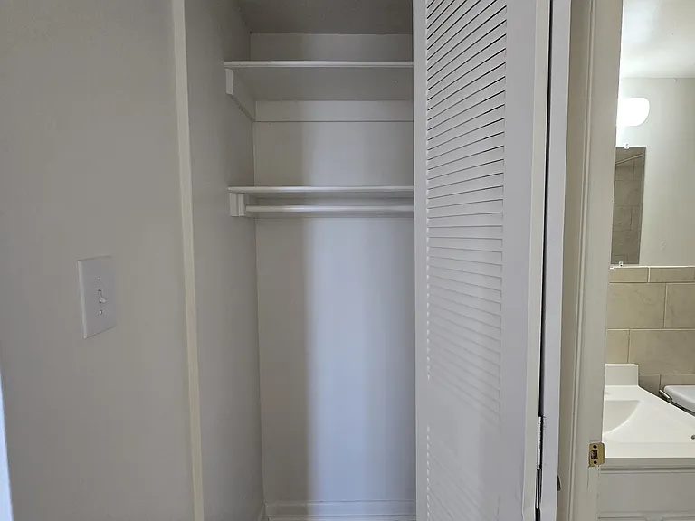 503 W Grace St #911 — Photo 15