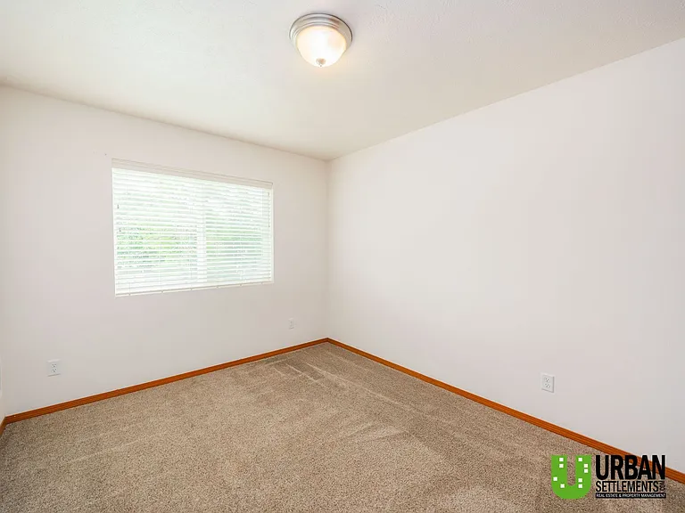 9705 E 4th Ave — Photo 13