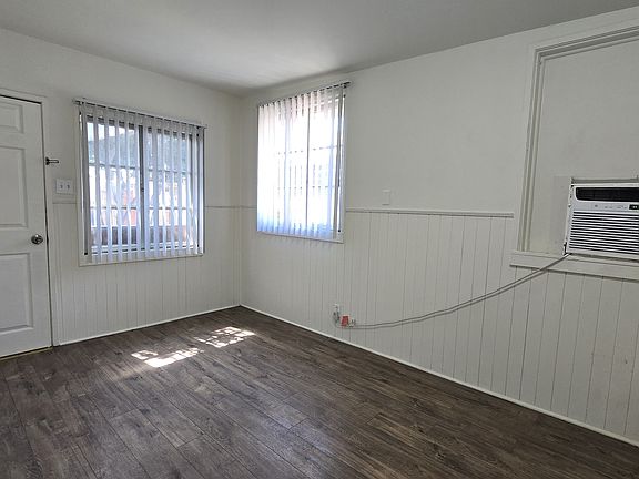 5th image of 1841 S Mayflower Ave APT A