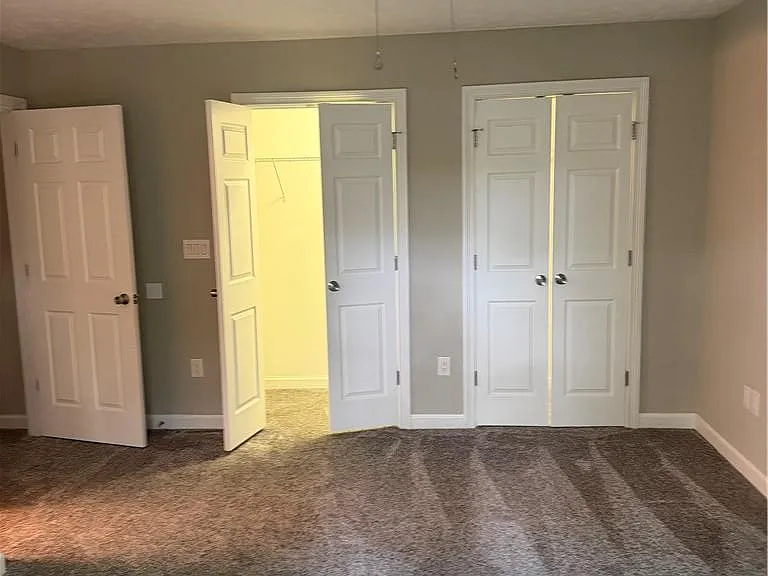4345 Frontenac Dr — Photo 35