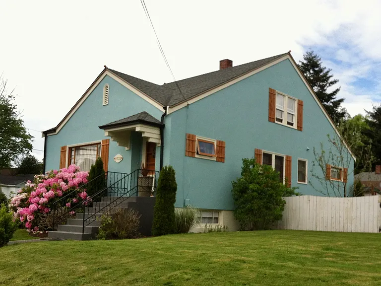2732 Eldridge Ave #201 — Photo 25