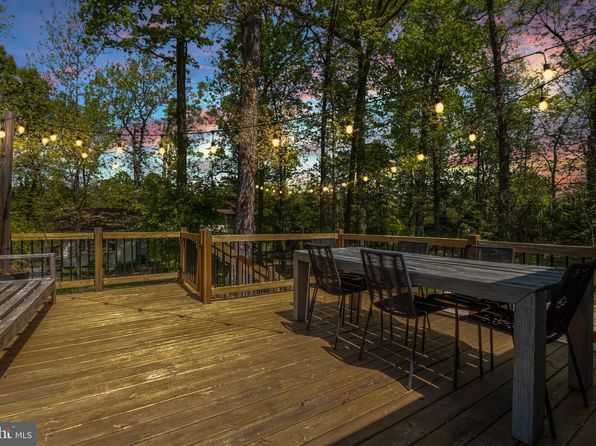 5708 Trumps Mill Rd, Baltimore, MD 21206