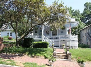 412 W 4th St, Alton, IL 62002