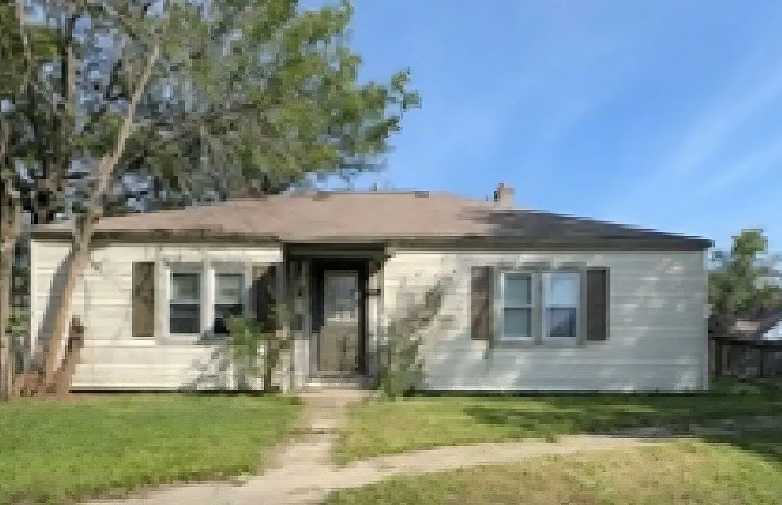 Charming 1-Bedroom Home for Rent 295 S Powell Avenue, Columbus, OH — Photo 1