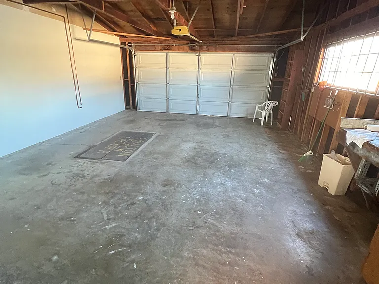 21849 Cottonwood Ave — Photo 29