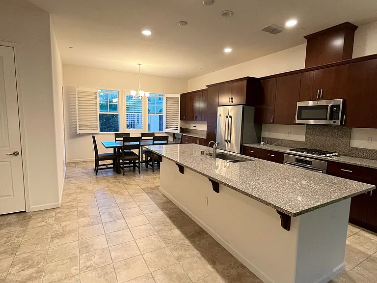 39844 Sawyer Ter — Photo 3
