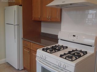 69 Newton St APT 2L, Somerville, MA 02143