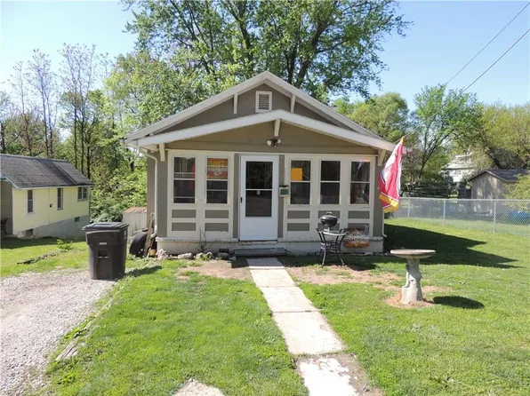 803 E Parker Ave, Independence, MO 64050