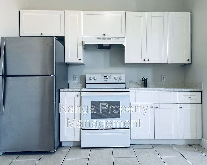 1 bed, 1.0 bath, 453 sqft, $1,300 — Photo 4