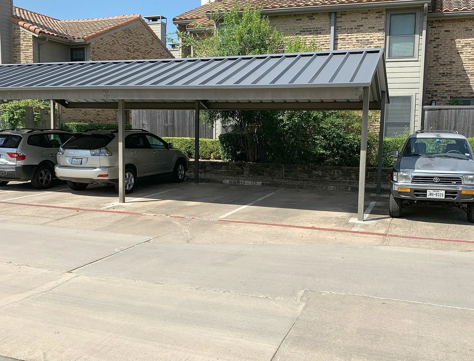 2 bed, 1.5 bath, 1050 sqft, $1,750 — Photo 3
