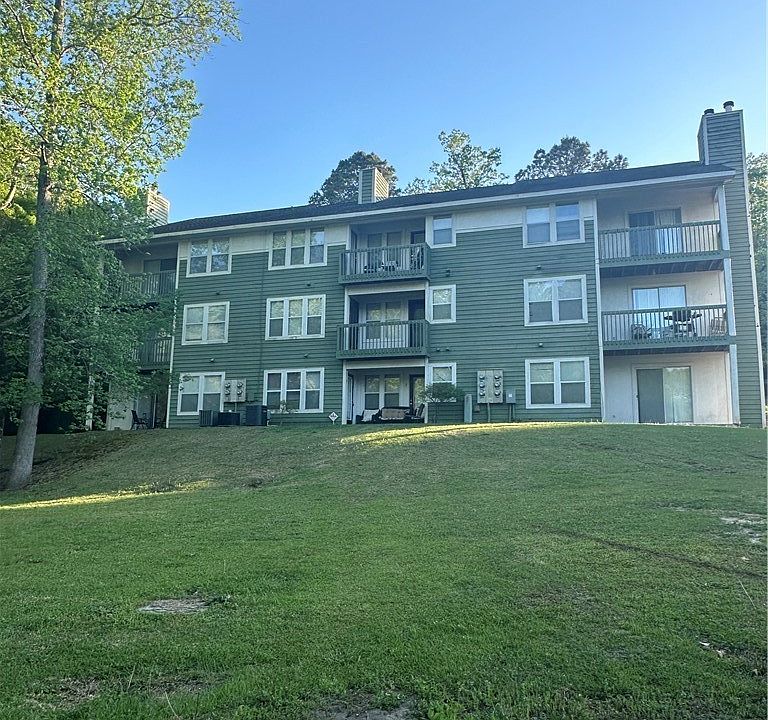 1st image of 1001 Brookhollow Dr APT 1