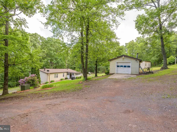 429 Thurman Dr, Hedgesville, WV 25427
