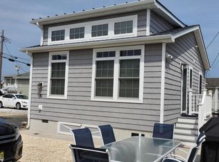 31 E Bayberry Way, Lavallette, NJ 08735