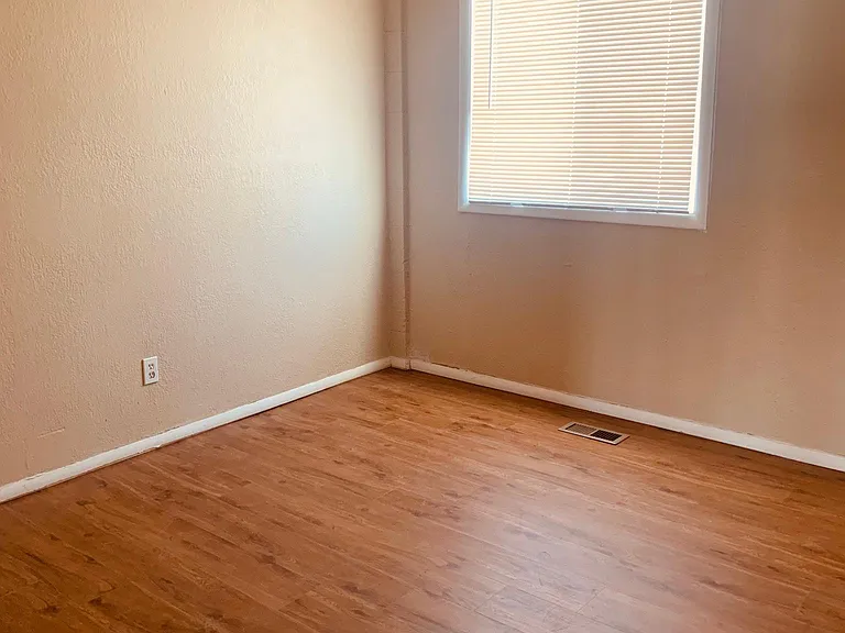 371 Greensboro S #371 — Photo 10