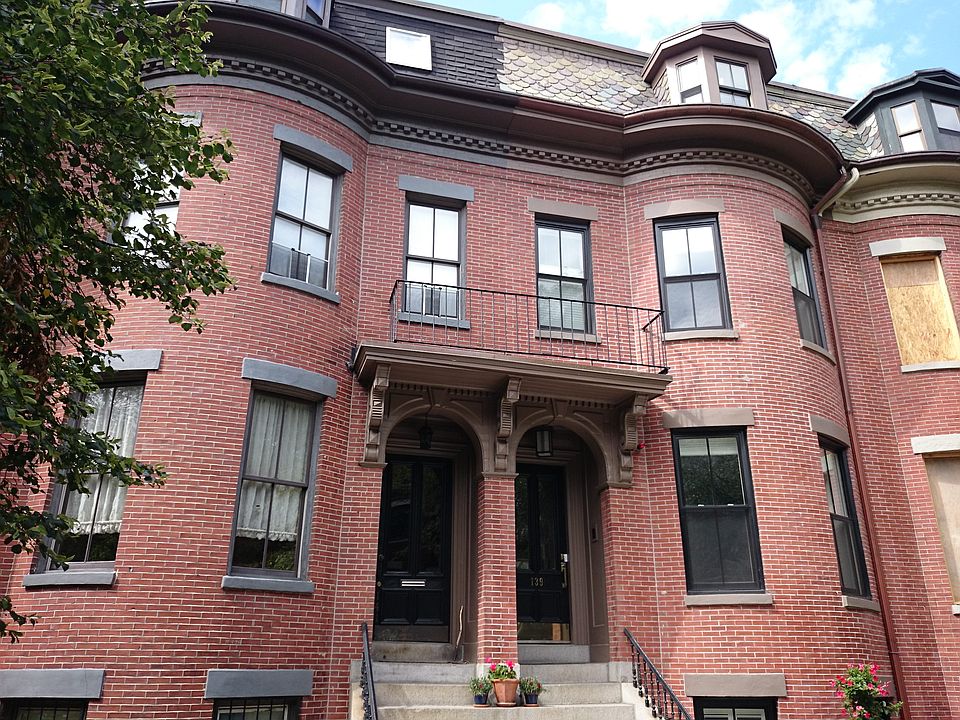 2nd image of 141 Warren Ave #2