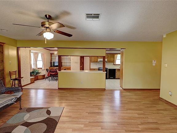 5th image of 1905 23rd St