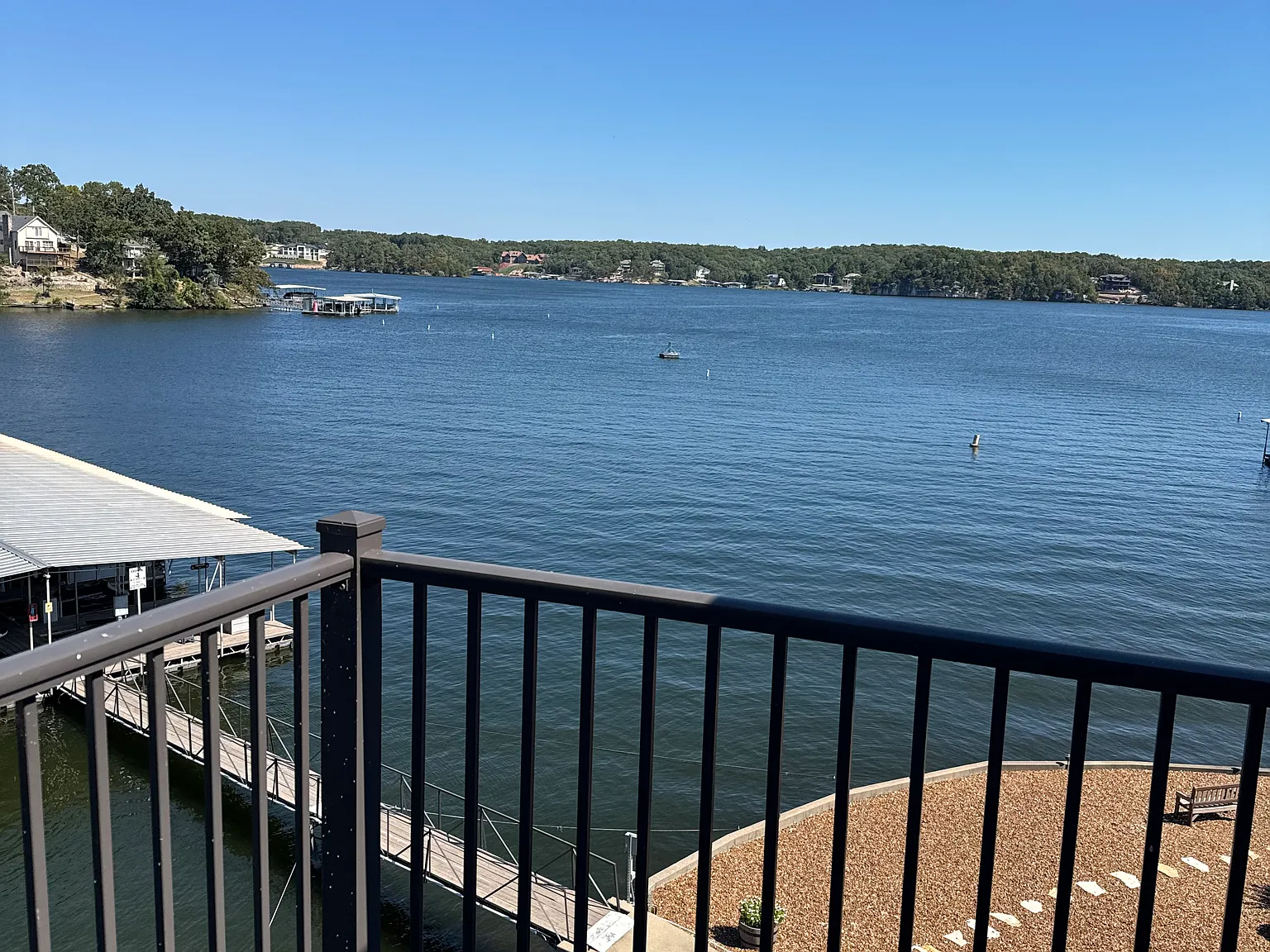 2 bed, 840 sqft, $1,200 — Photo 1