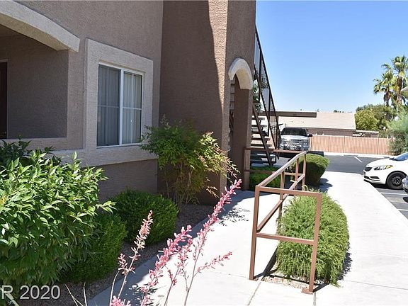 5th image of 10245 S Maryland Pkwy Unit 149
