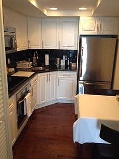 3rd image of 1800 Sunset Harbour Dr #1206