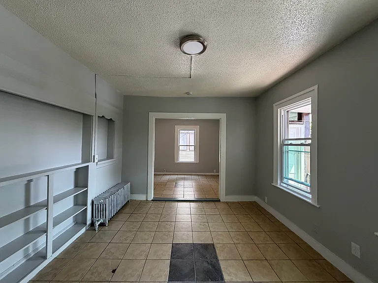106 Rockwell Ave #1 — Photo 7