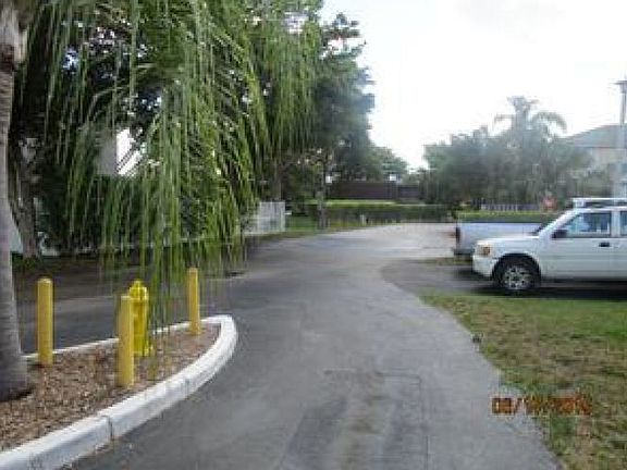 2nd image of 5797 Woodland Point Dr