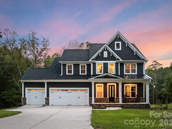 16515 Munson Hill Rd, Charlotte, NC 28278